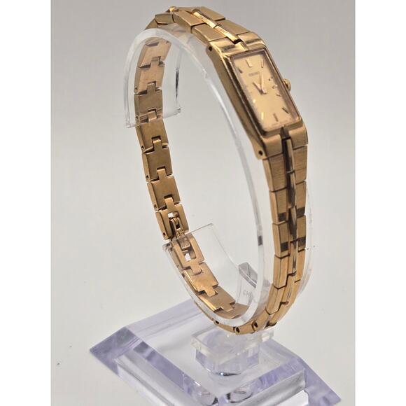 Seiko Vintage Tank Watch 2E20-7479 Gold Tone Dress Wristwatch main image 9